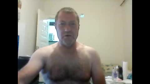 orhansakar12 online show from May 19, 2026, 6:25 pm