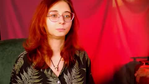 Snapshot of orianna_blade chatting on September 18, 2025, 3:25 pm Orianna - Hi Im into geek culture cosplay crafting LARP games. Shall we play DnD online show from September 18, 2025, 3:25 pm