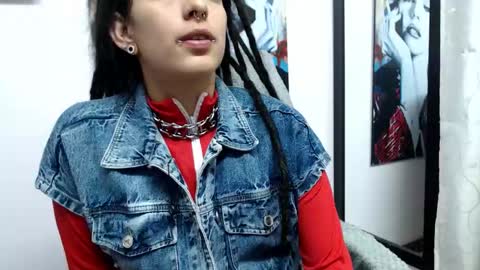Snapshot of orianna_bodmod chatting on March 18, 2026, 3:20 am ORIANNA online show from March 18, 2026, 3:20 am