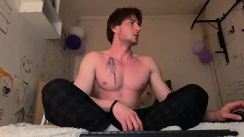 Snapshot of origamicat chatting on January 17, 2026, 2:22 pm origamicat online show from January 17, 2026, 2:22 pm