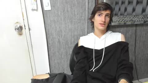 Snapshot of orion_galax chatting on February 28, 2025, 6:20 pm orion_galax online show from February 28, 2025, 6:20 pm