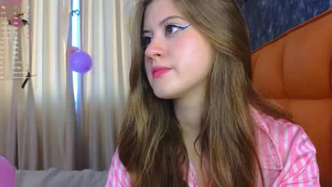 Snapshot of orivienne chatting on September 14, 2025, 7:18 am Dolores online show from September 14, 2025, 7:18 am