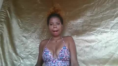 Snapshot of ornellahhh chatting on January 9, 2026, 11:39 pm ornellahhh online show from January 9, 2026, 11:39 pm