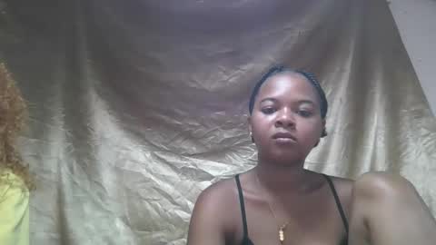 Snapshot of ornellahhh chatting on January 10, 2026, 2:41 pm ornellahhh online show from January 10, 2026, 2:41 pm