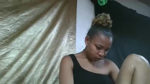 Snapshot of ornellahhh chatting on January 16, 2026, 11:36 am ornellahhh online show from January 16, 2026, 11:36 am