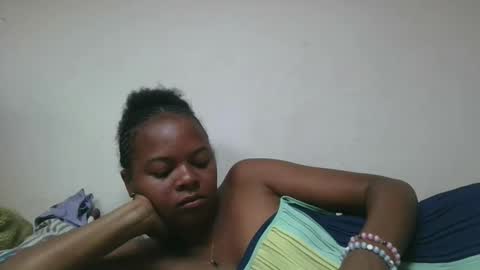 Snapshot of ornellahhh chatting on February 6, 2026, 10:57 pm ornellahhh online show from February 6, 2026, 10:57 pm