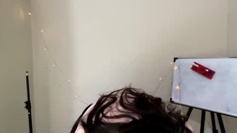 Angel online show from November 27, 2025, 5:42 am