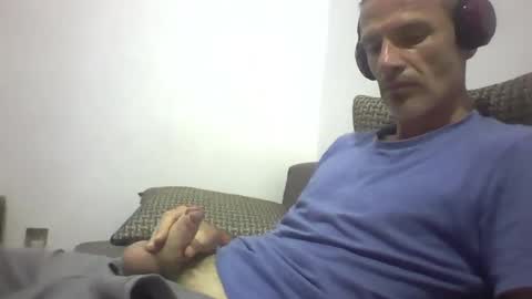 Snapshot of orwel09 chatting on November 30, 2025, 4:55 pm orwel09 online show from November 30, 2025, 4:55 pm