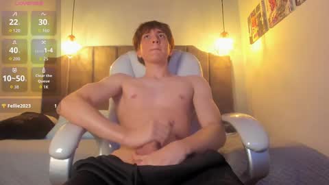 Snapshot of oscar_fox_ chatting on September 30, 2025, 4:06 am Oscar online show from September 30, 2025, 4:06 am