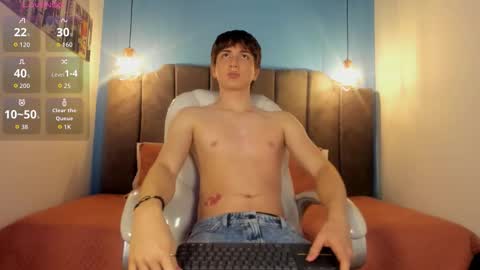 Snapshot of oscar_fox_ chatting on November 8, 2025, 4:34 am Oscar online show from November 8, 2025, 4:34 am