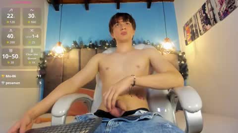 Snapshot of oscar_fox_ chatting on December 5, 2025, 5:05 am Oscar online show from December 5, 2025, 5:05 am