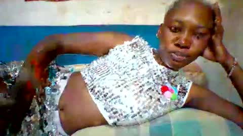 Snapshot of oshee444 chatting on February 20, 2026, 9:43 am oshee444 online show from February 20, 2026, 9:43 am