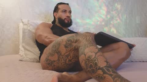 Snapshot of osher_cox chatting on January 18, 2026, 2:37 am osher_cox online show from January 18, 2026, 2:37 am