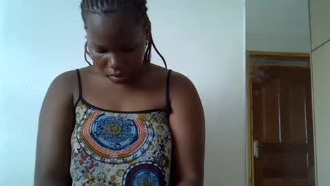 osoprettyebony online show from October 28, 2025, 11:14 am