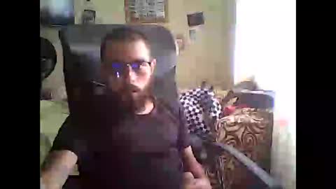 Ostin online show from February 1, 2025, 6:19 pm