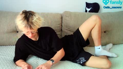Snapshot of ostin_meoww chatting on March 7, 2025, 7:41 am Ostin online show from March 7, 2025, 7:41 am