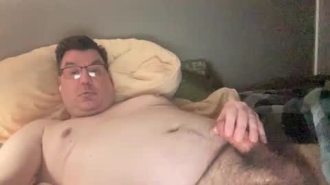 otter916 online show from January 7, 2025, 4:18 am