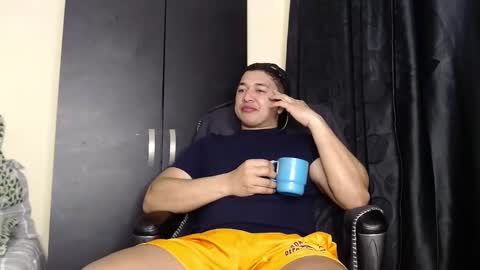 otto_stud online show from October 20, 2025, 3:51 am