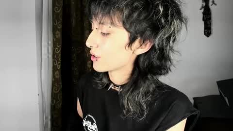 Snapshot of ottoyan_ chatting on October 17, 2025, 6:38 am Otto 3 online show from October 17, 2025, 6:38 am