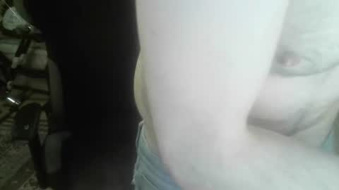 Snapshot of ouinnybis195625 chatting on January 27, 2025, 2:13 pm ouinnybis195625 online show from January 27, 2025, 2:13 pm