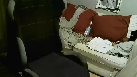 Snapshot of ouinnybis195625 chatting on October 20, 2025, 11:10 am ouinnybis195625 online show from October 20, 2025, 11:10 am