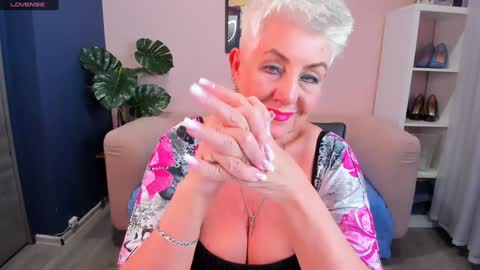 Alla online show from January 24, 2025, 11:37 am