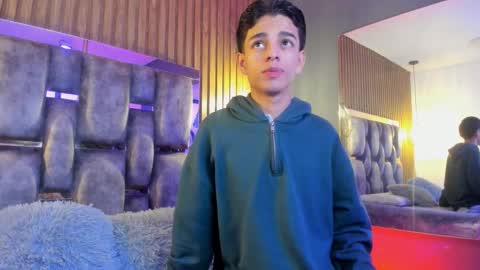 Snapshot of owen__johnson chatting on February 15, 2026, 12:03 pm Owen Johnson online show from February 15, 2026, 12:03 pm