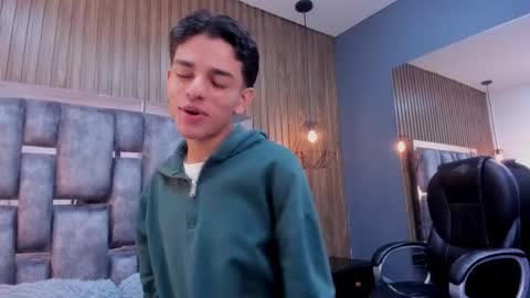 Snapshot of owen__johnson chatting on February 23, 2026, 11:51 am Owen Johnson online show from February 23, 2026, 11:51 am