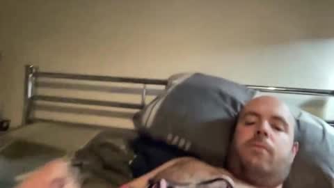 Owen2022 online show from February 14, 2026, 7:27 am