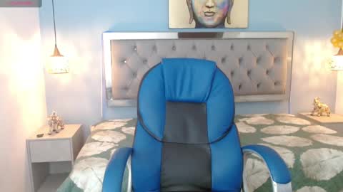 Snapshot of owenstone chatting on December 30, 2024, 11:49 pm OWEN online show from December 30, 2024, 11:49 pm