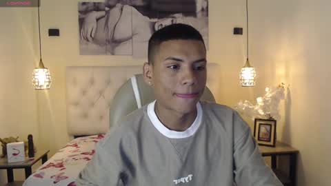 Snapshot of owenstone chatting on January 5, 2025, 7:49 pm OWEN online show from January 5, 2025, 7:49 pm