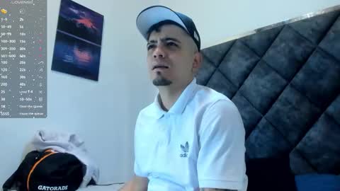 O W E N - S T O N E online show from November 16, 2025, 12:55 pm