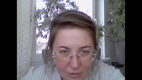 Snapshot of oxi_foxi chatting on March 11, 2026, 11:27 am oxi foxi online show from March 11, 2026, 11:27 am