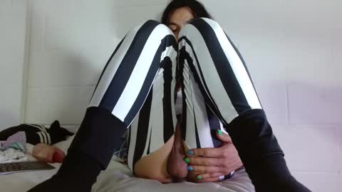 Snapshot of oxxy_jean chatting on February 3, 2026, 12:20 am Jeannifer online show from February 3, 2026, 12:20 am