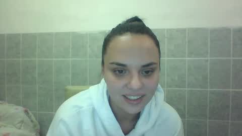 Snapshot of oxy_foxyx chatting on December 12, 2024, 8:53 pm oxy_foxyx online show from December 12, 2024, 8:53 pm