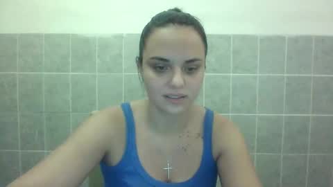 Snapshot of oxy_foxyx chatting on December 16, 2024, 8:37 pm oxy_foxyx online show from December 16, 2024, 8:37 pm