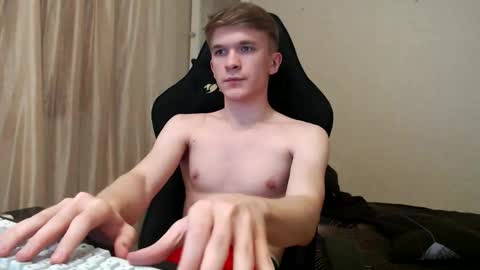 Snapshot of oydikey chatting on October 12, 2025, 7:57 pm Oydin online show from October 12, 2025, 7:57 pm