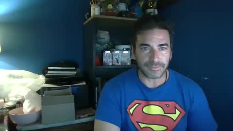 Snapshot of ozzep chatting on November 10, 2025, 10:31 pm N00bs online show from November 10, 2025, 10:31 pm