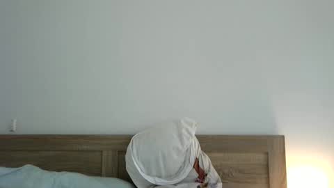 Brian online show from November 8, 2025, 4:12 am