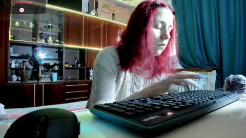 Ella online show from January 25, 2025, 6:34 am