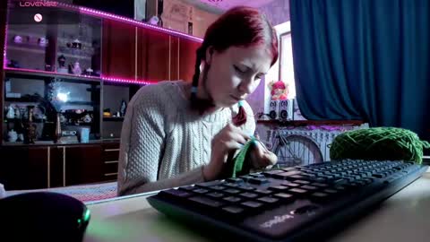 Ella online show from January 29, 2025, 7:36 am