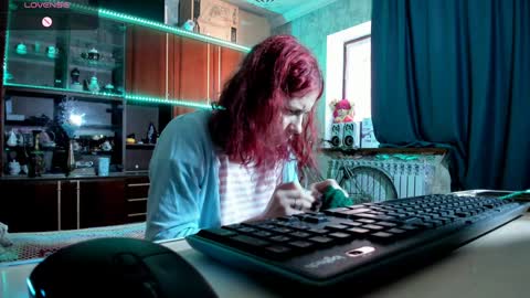 Ella online show from January 30, 2025, 7:39 am