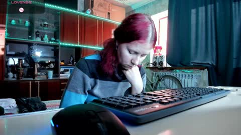 Ella online show from February 1, 2025, 1:09 pm