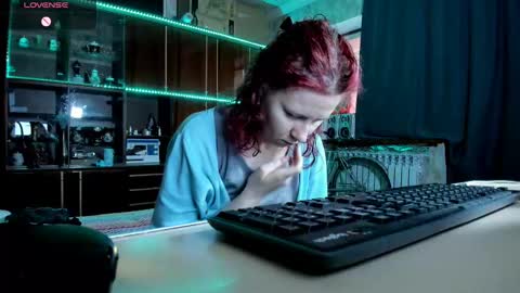 Ella online show from February 19, 2025, 5:27 am