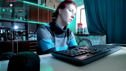 Ella online show from March 3, 2025, 6:15 am