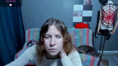 Ella online show from November 17, 2025, 7:03 am