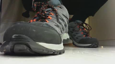 Pablo Meness online show from March 2, 2025, 8:40 pm