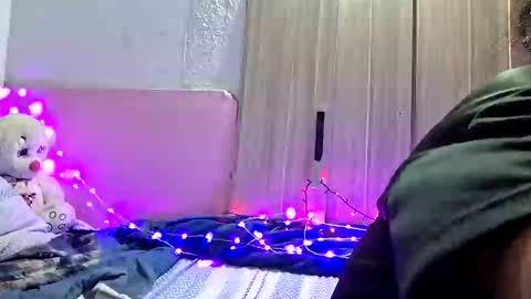 pablouyu online show from February 5, 2025, 4:16 am