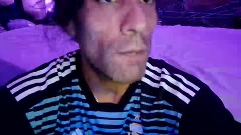 pablouyu online show from February 17, 2025, 6:15 pm