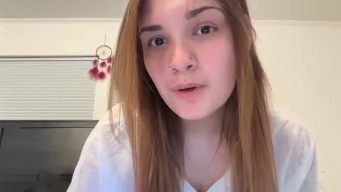 paigeeecc online show from December 19, 2025, 4:19 am